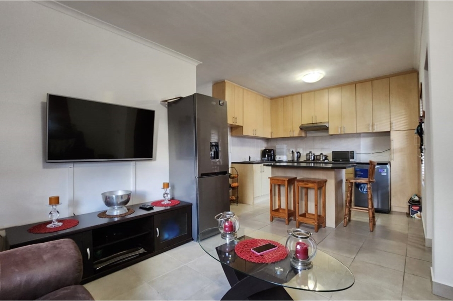 4 Bedroom Property for Sale in Bardale Village Western Cape